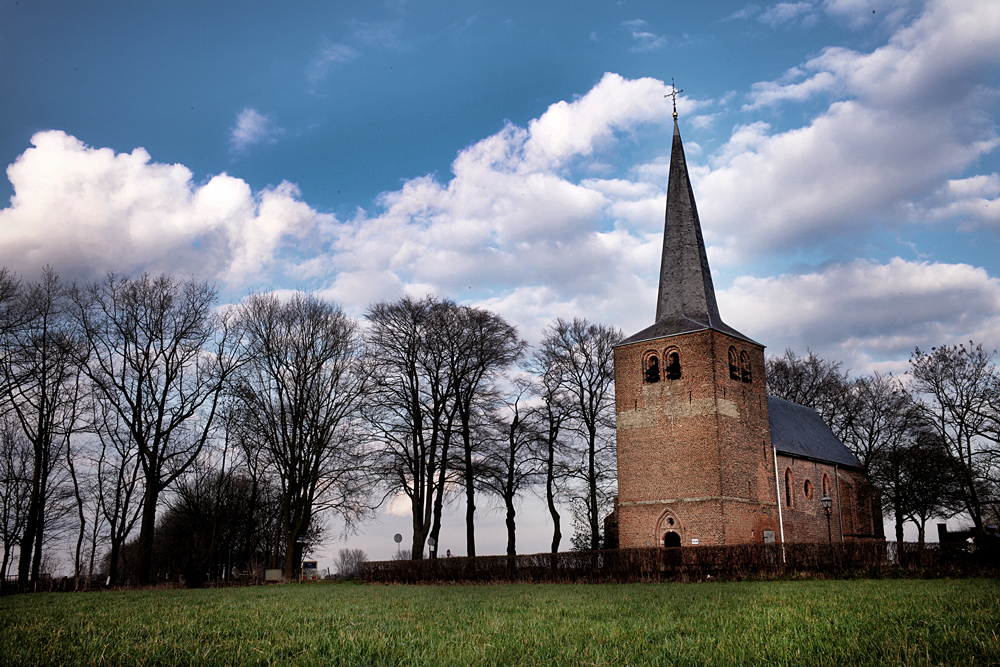 Het kerkje in Velp. Foto Gemma van der Heyden