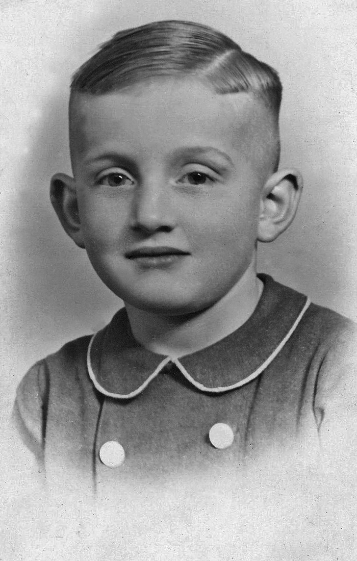 Henk van Belkom op 9-jarige leeftijd. Foto privé-bezit Henk van Belkom